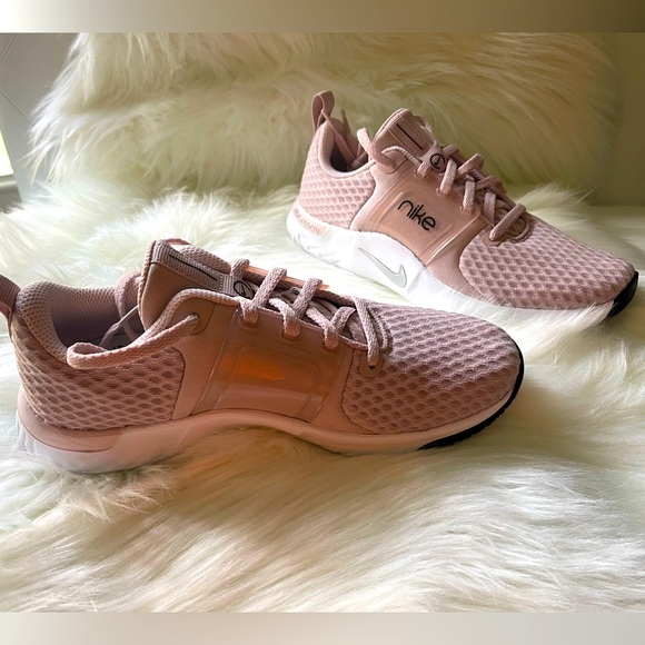 Nike Renew. New, Never been worn. - Picture 2 of 5